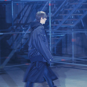 Raf Simons AW 2001-02 “ Riot Riot Riot!" Runway Oversize Blouson